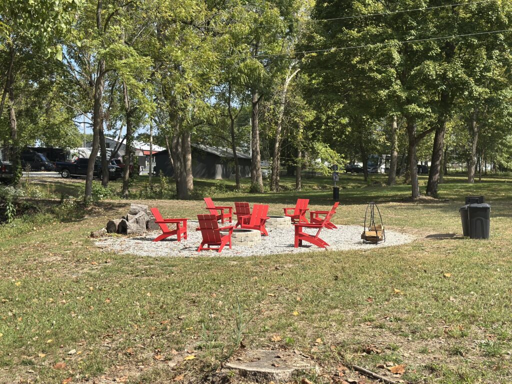 campgrounds near louisville ky​