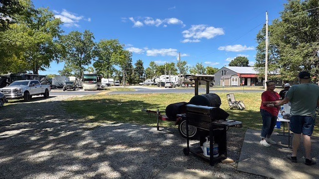 campgrounds near louisville ky​