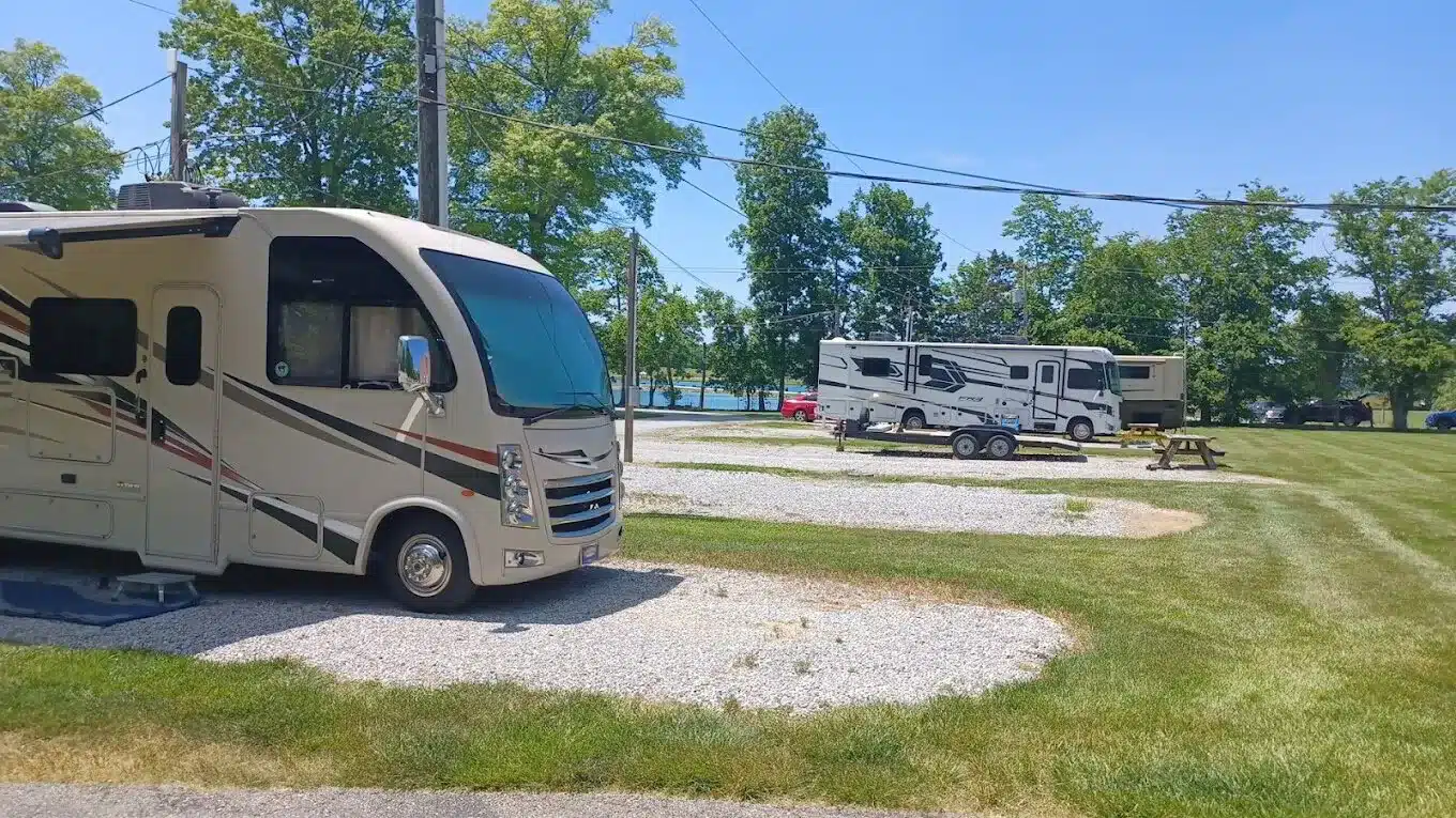 camping sites near louisville ky​
